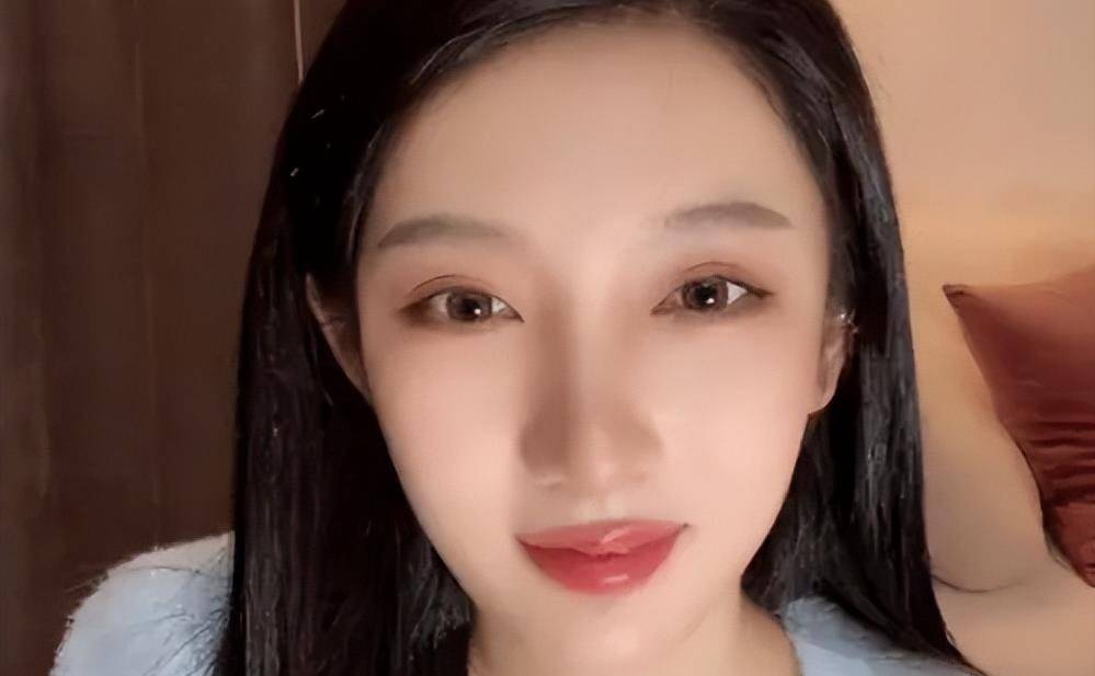 都美竹客户端都美竹长什么样子-第2张图片-太平洋在线下载